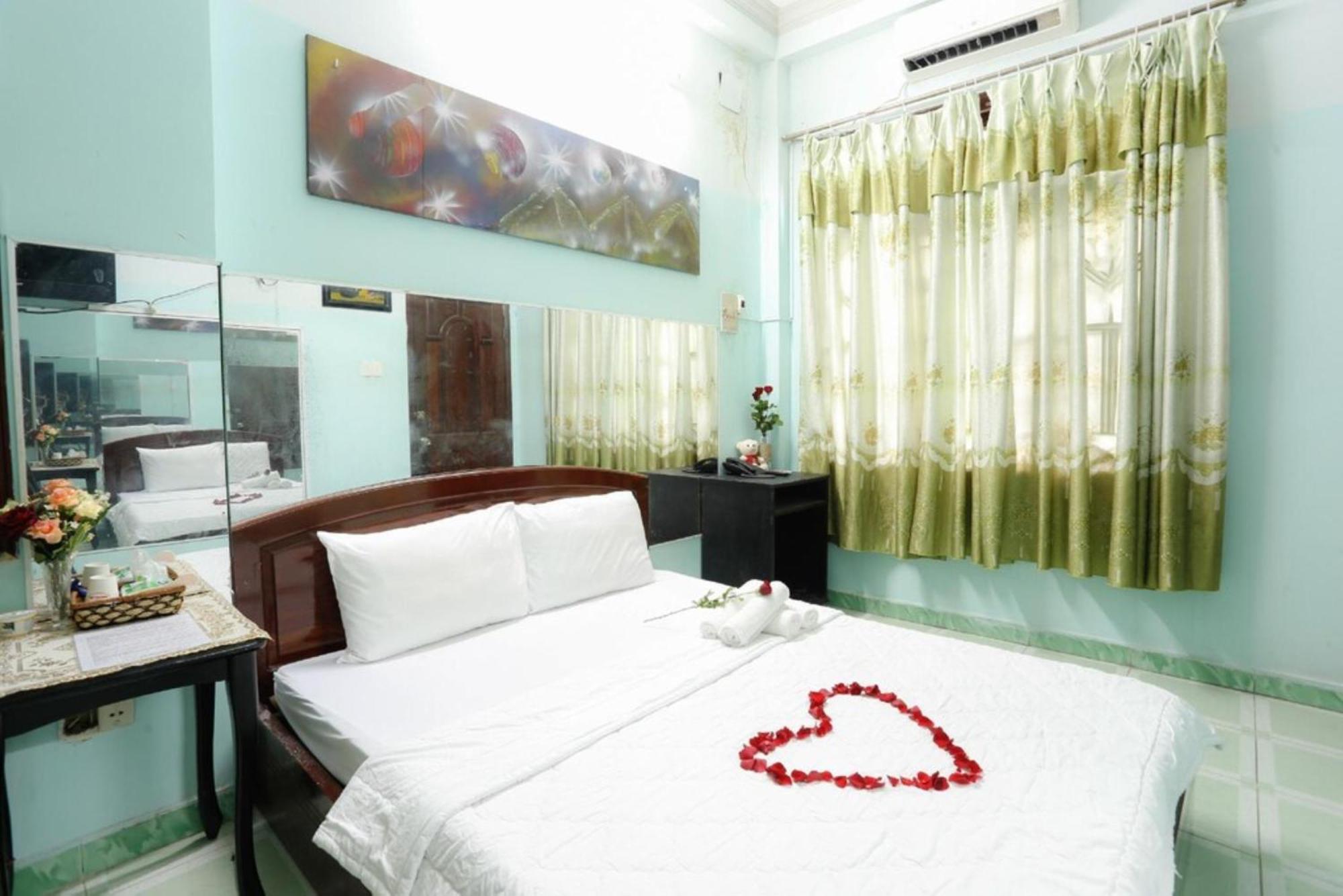 Hong Luc Hotel Hcm Хошимин Экстерьер фото