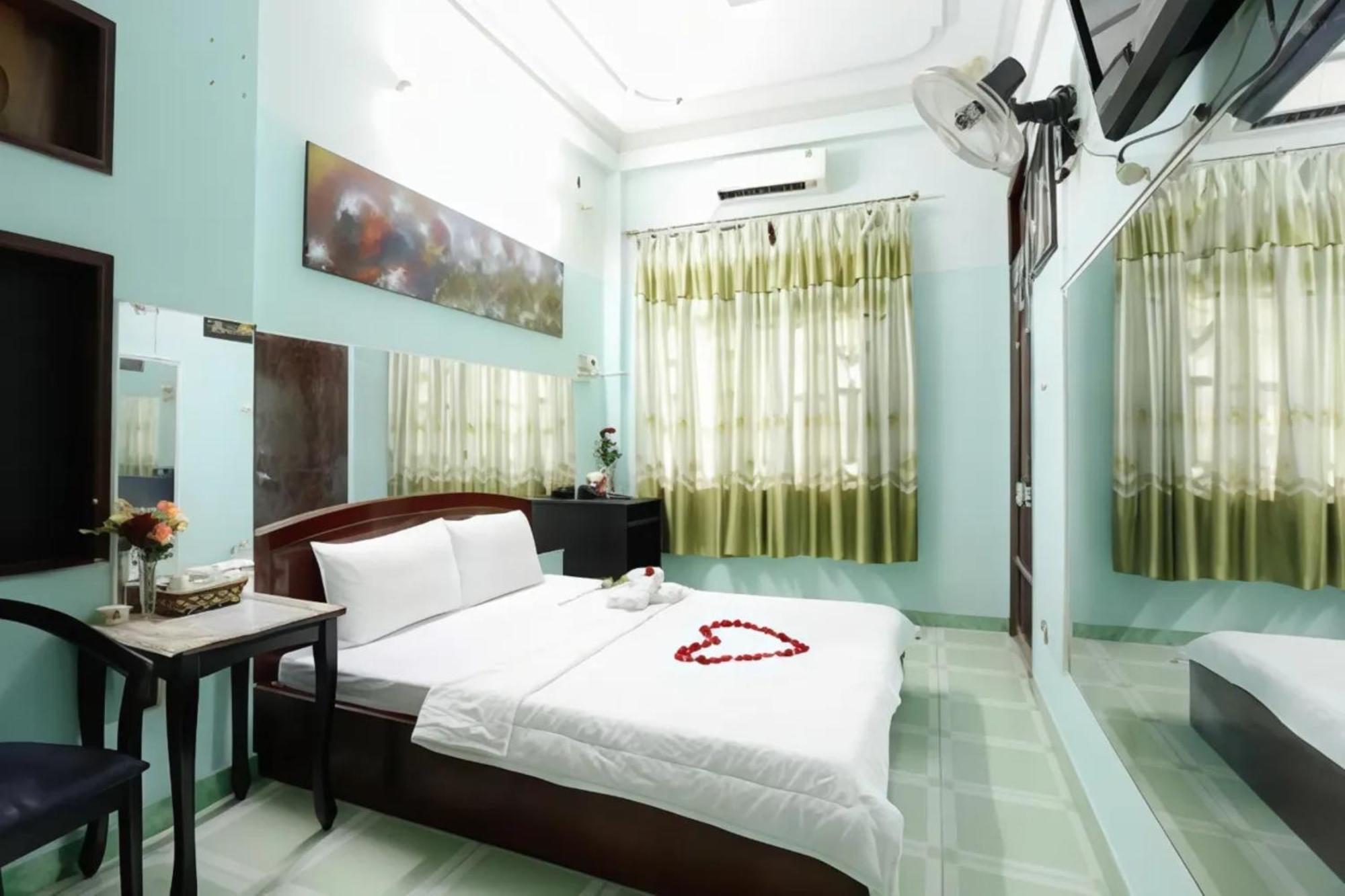 Hong Luc Hotel Hcm Хошимин Экстерьер фото