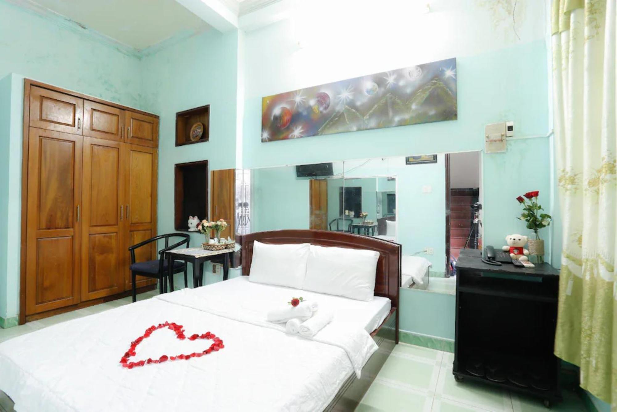 Hong Luc Hotel Hcm Хошимин Экстерьер фото